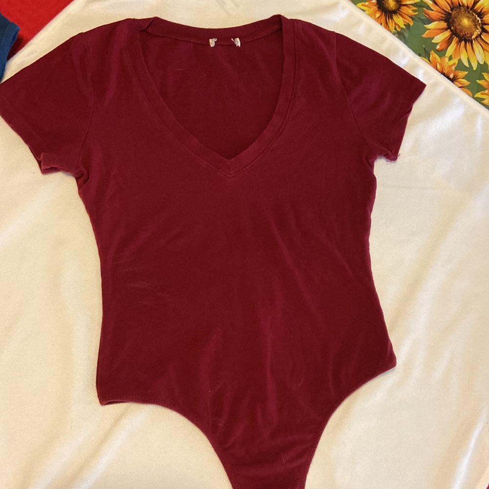 Bundle of bodysuits - Picture 7 of 8
